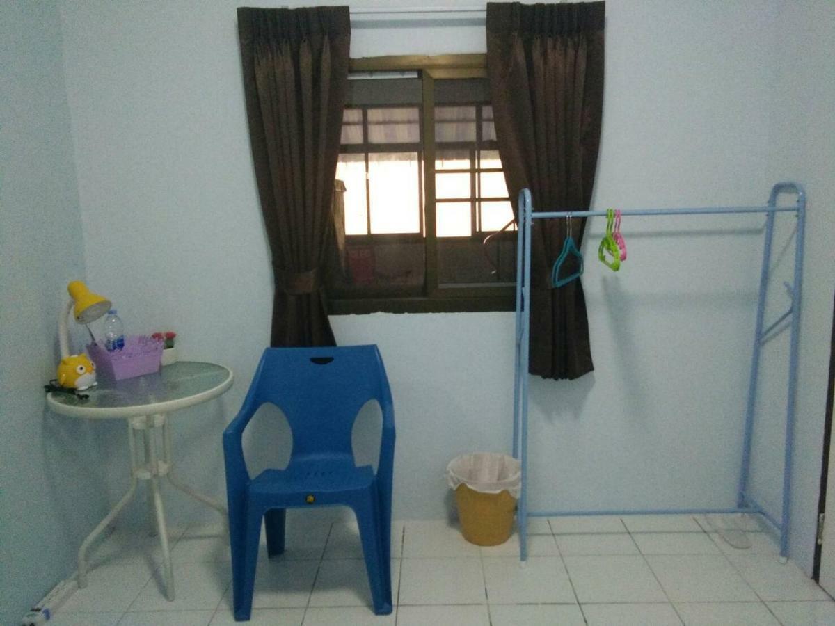 เอ แอนด์ พี เฮาส์ จรัญสนิทวงศ์ Apartment กรุงเทพมหานคร ภายนอก รูปภาพ